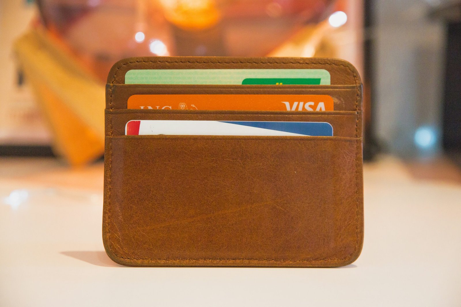 Why Size Matters: The Importance of Size in Wallet Choice